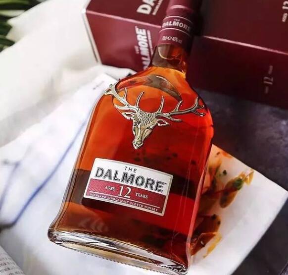 瓶身有鹿头标志的洋酒威士忌是什么牌子,大摩和格兰菲迪都是