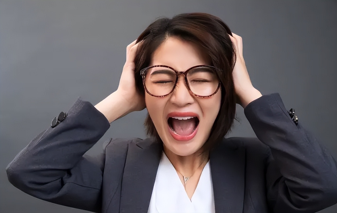脾气差,烦躁易怒,心情压抑的人更容易患上多囊卵巢综合征