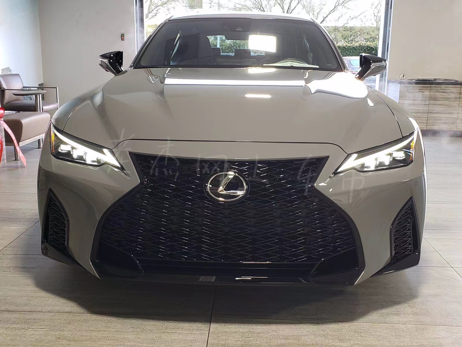 雷克萨斯"轿跑典范",5.0引擎 后驱,宽体车身 运动套件,犀利