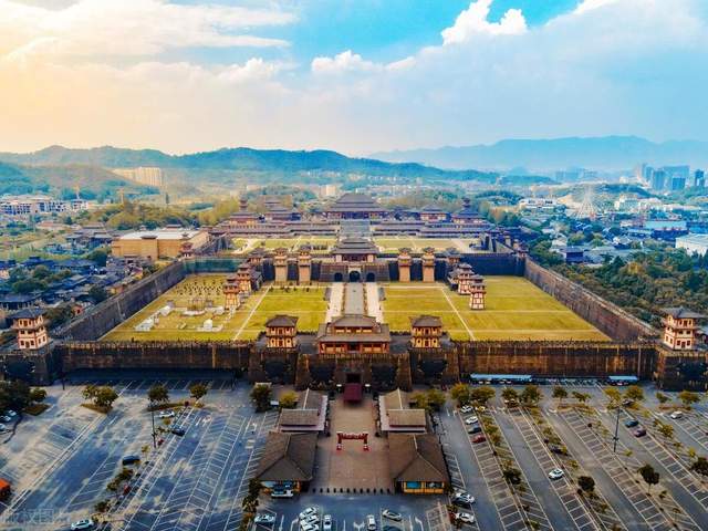 美丽中国之浙江·横店影视城(美景篇)