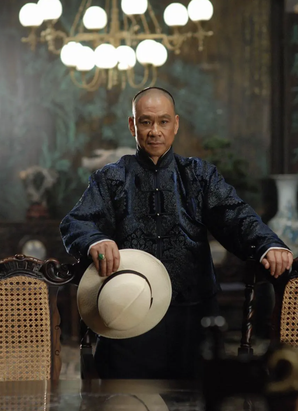 演员王学圻:与相伴40年的发妻两次对簿公堂,11年后却感觉愧对儿子