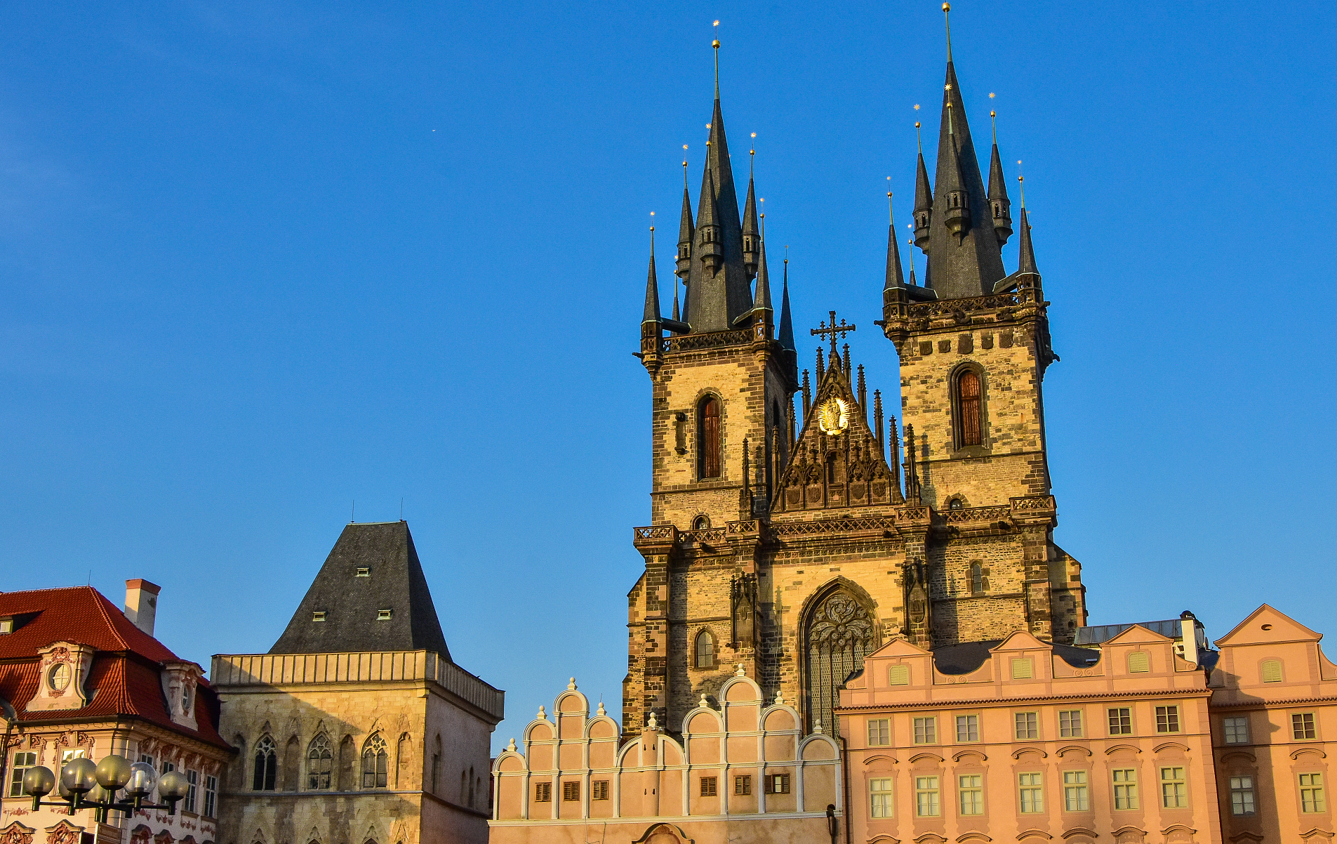 英国这座大教堂,位于约克市,是世界上最壮观的哥特式大教堂之一