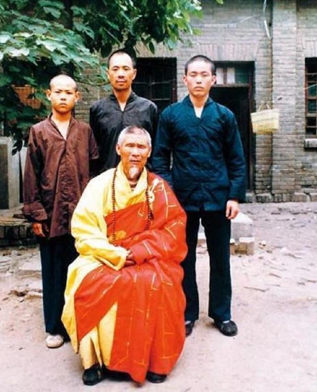 "离经叛道"释永信:把少林寺产业商业化,只为完成师父遗愿