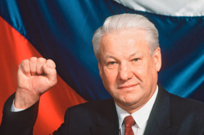 俄国唯一自愿辞职的总统,如今回过头,才明白当初的决策有多聪明