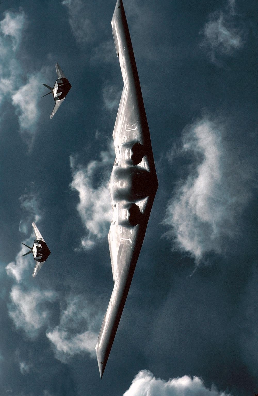 b2战略突防隐身轰炸机