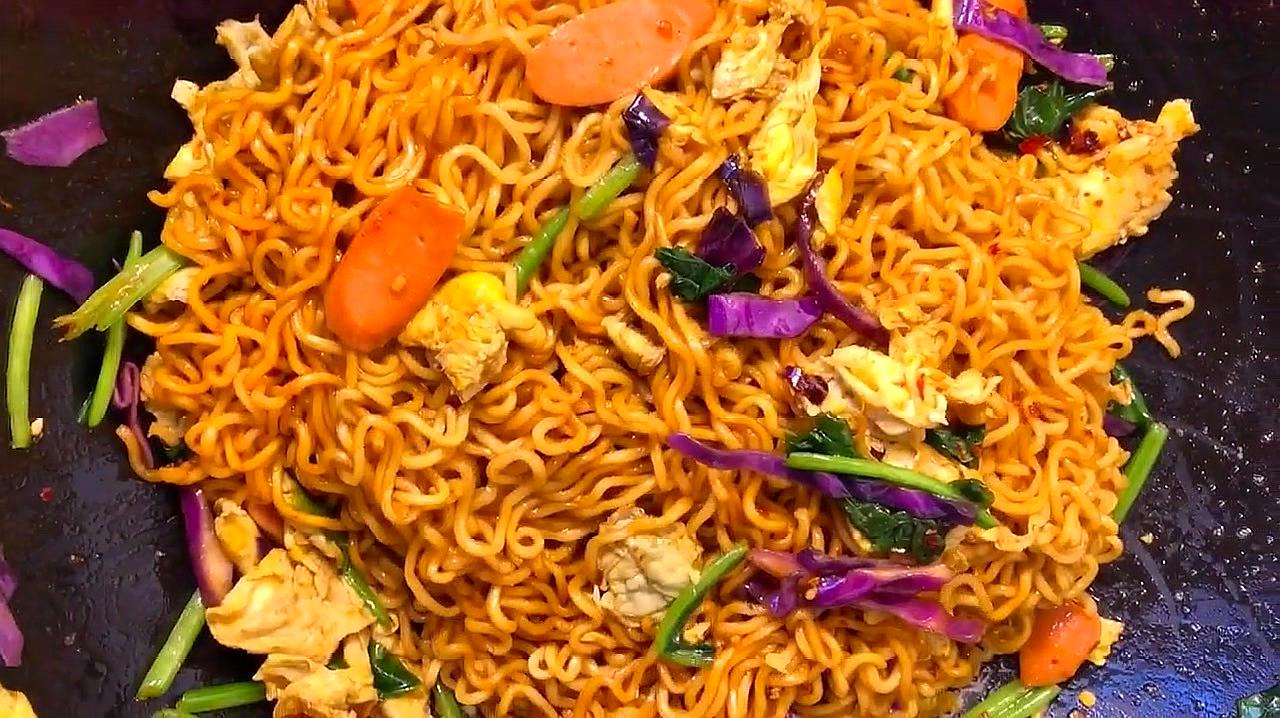 方便面吃多了会致癌?世卫组织:真正致癌的是这6物,请尽早拉黑