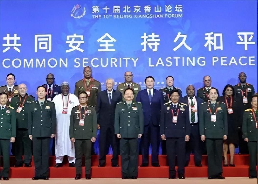 中方向美发出强烈警告,国际传来2个消息