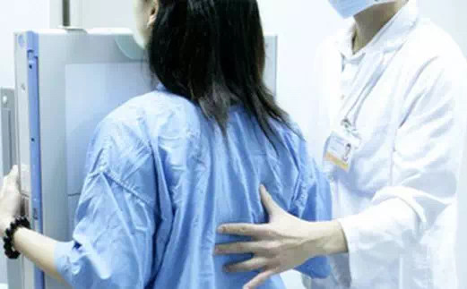 埃及血吸虫病,多有血尿的症状,通过抗体检测能够确诊患者的病情