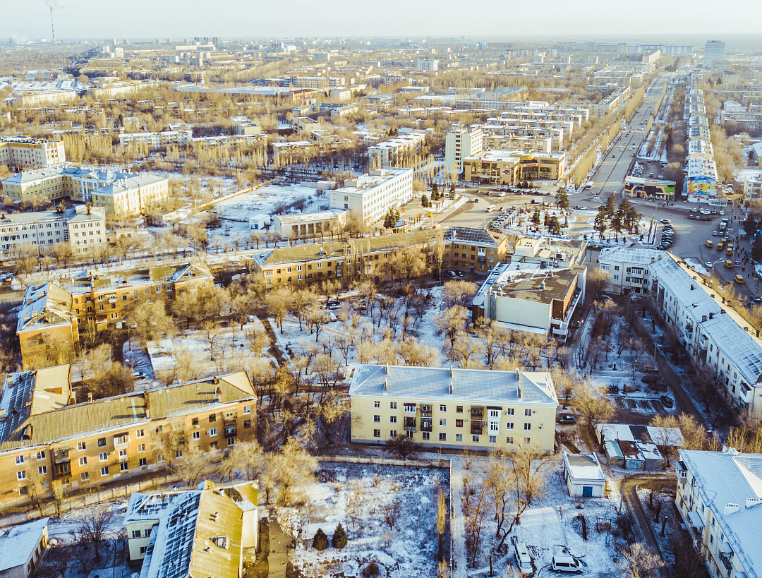 白杨市:新疆璀璨明珠,边境城市崛起引关注!