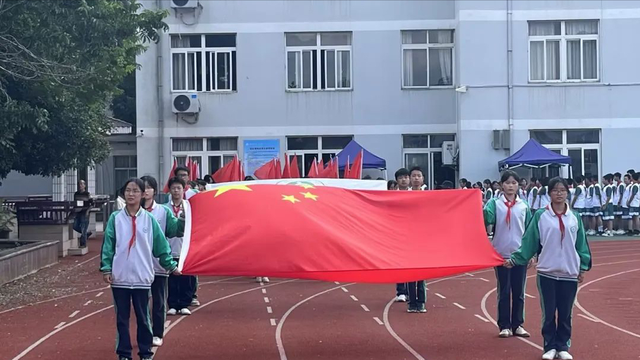 无锡市塔影中学第三十九届田径运动会圆满闭幕