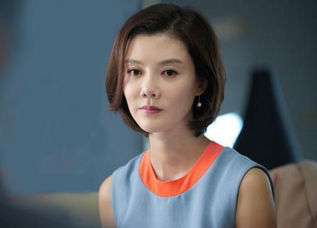 车晓:星二代出身,28岁嫁山西首富,如今38岁怎样了?