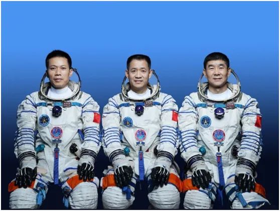 同为航天员,聂海胜,刘伯明和汤洪波为何能入榜2021《感动中国》