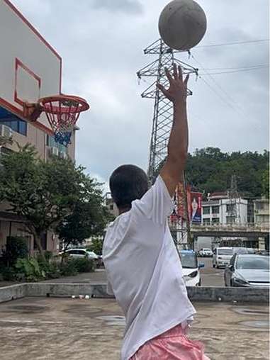 勾手投篮包"天勾" 篮球 勾手老大爷 天勾贾巴尔 篮球技能包 机器人