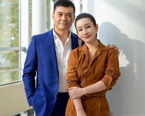 都是王新军基因,前妻的孩子和秦海璐的孩子一对比,差距就出来了
