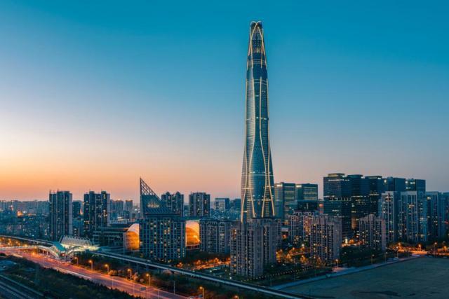 天津独特标志性建筑,众人称其神似定海神针,取名"津沽棒"