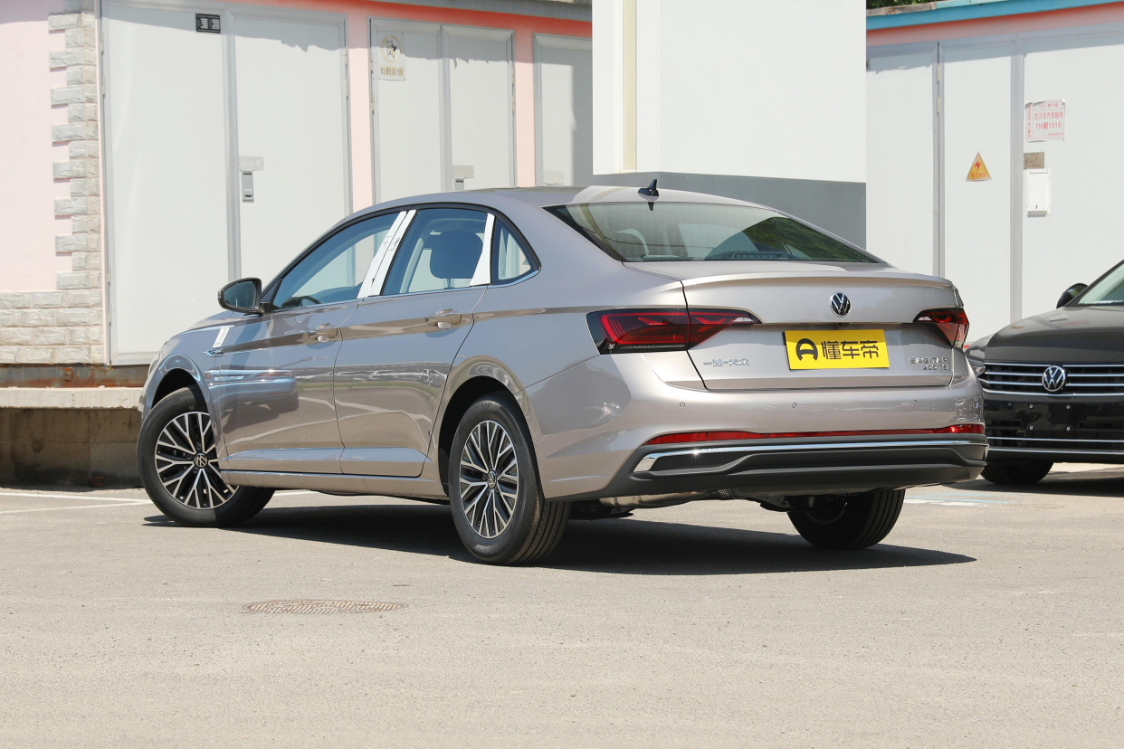 德系家用车三大件可靠油耗55l售1279万大众速腾