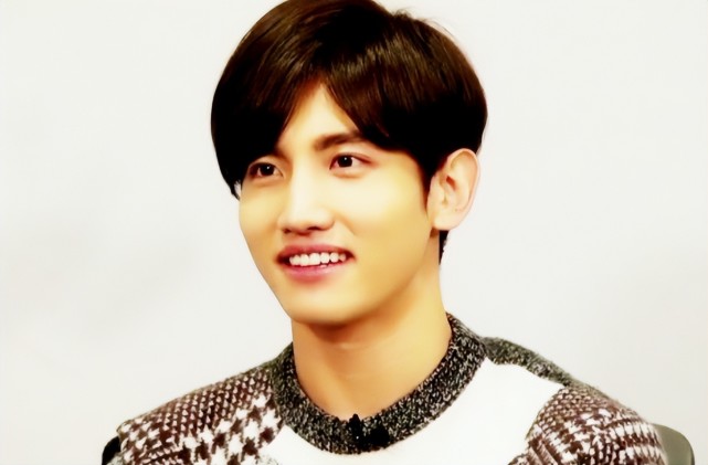 34岁沈昌珉官宣得子!妻子怀孕到生产全程陪伴,曾与宋茜传绯闻