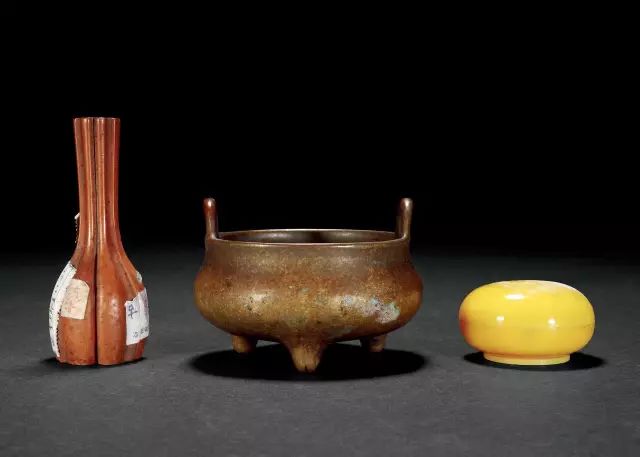 【全品送料無料】 0910398s【大明宣徳 手提香炉】中国/真鍮製/五三の桐/16×10.5 真鍮製