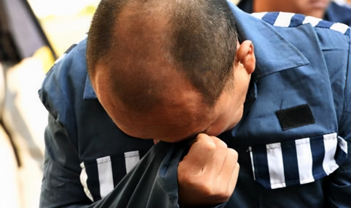 湖北天门血案,小矛盾引发大争端,受害者被断三指