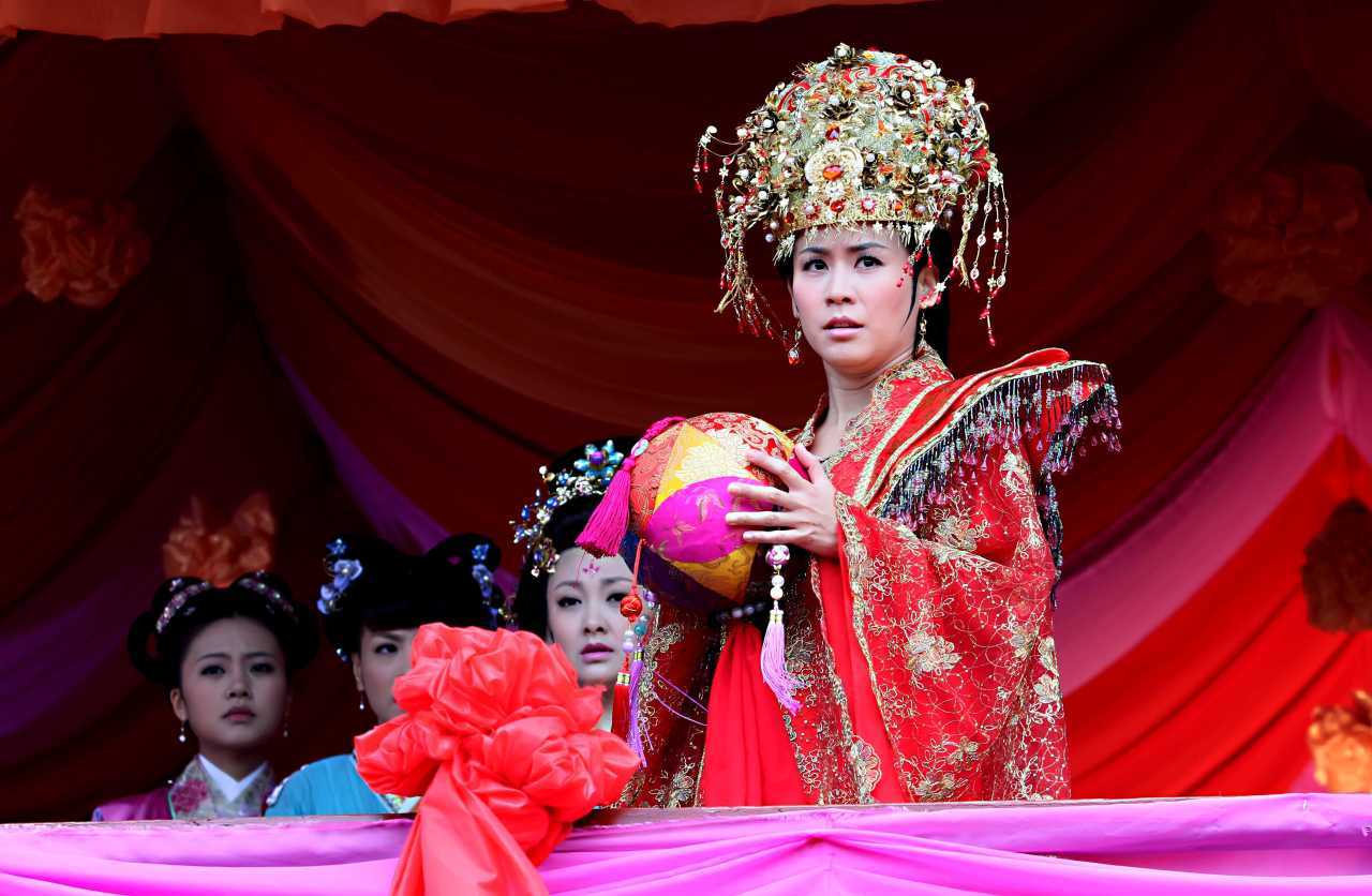 《薛平贵与王宝钏》:千古流传的凄美爱情,到头来,不过是场骗局