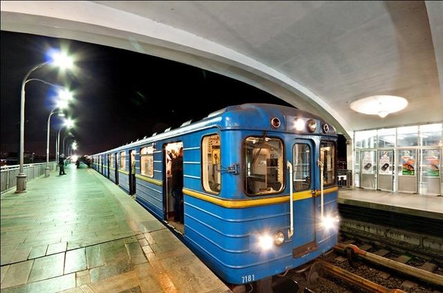 基辅地铁大部分设备皆为苏联时代产物