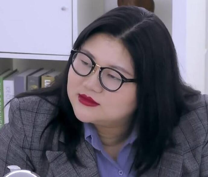 杨天真为工作牺牲身体怎么了 杨天真这一番话引来全网争议不断