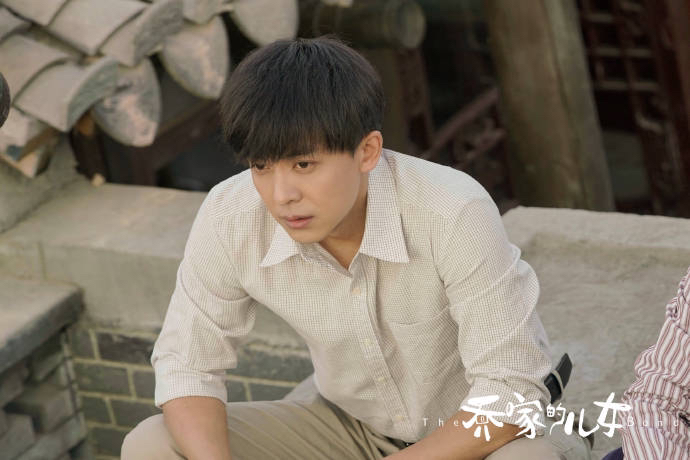 李佳航,你就偷着乐吧!