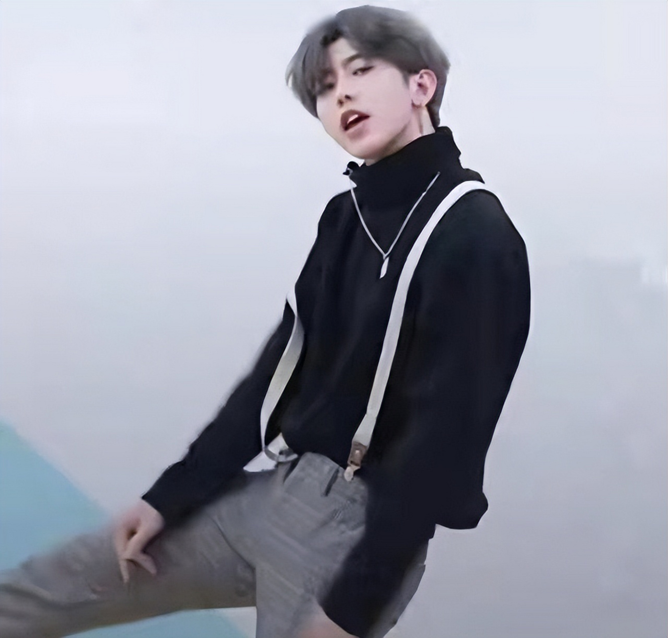 蔡徐坤评论区回复粉丝,网友:这是在撩妹吗?