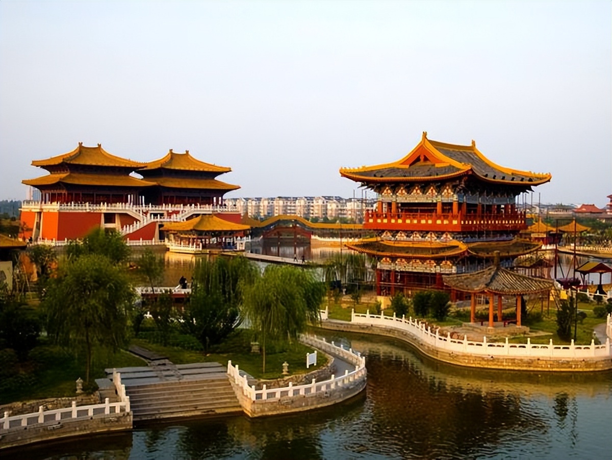 河南开封5a景区清明上河园门票免费,提振旅游市场,值得全国推广