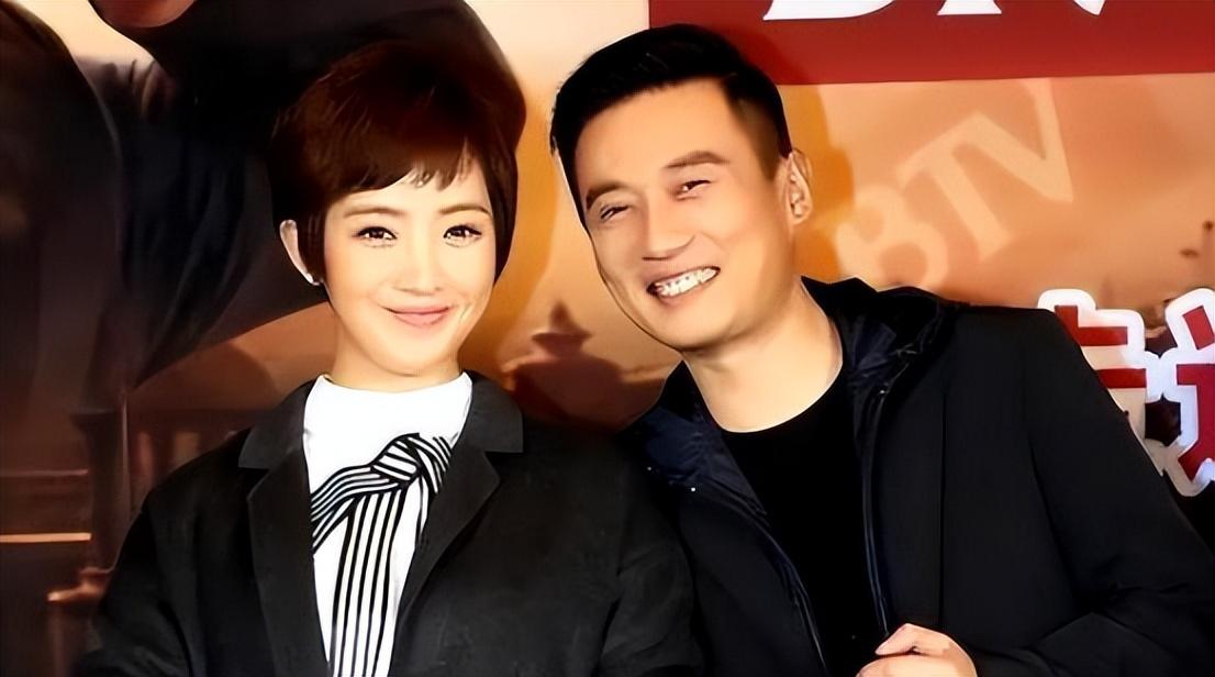 著名演员徐洪浩:比妻子大10岁,戏里演父女,戏外恩爱幸福惹人羡