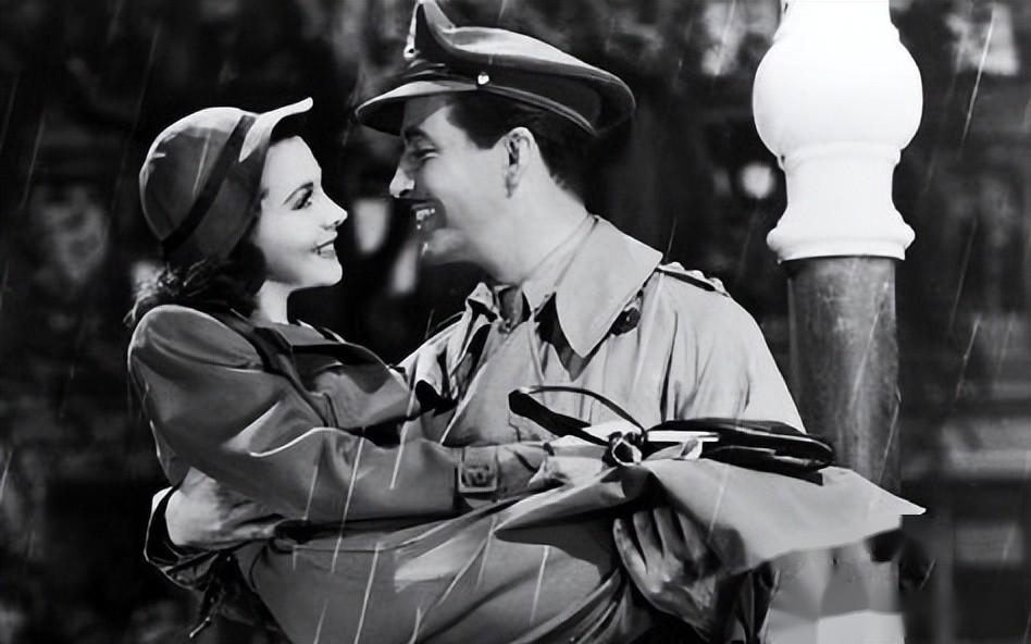 《魂断蓝桥》:爱情悲剧,时间与命运的无情纠结