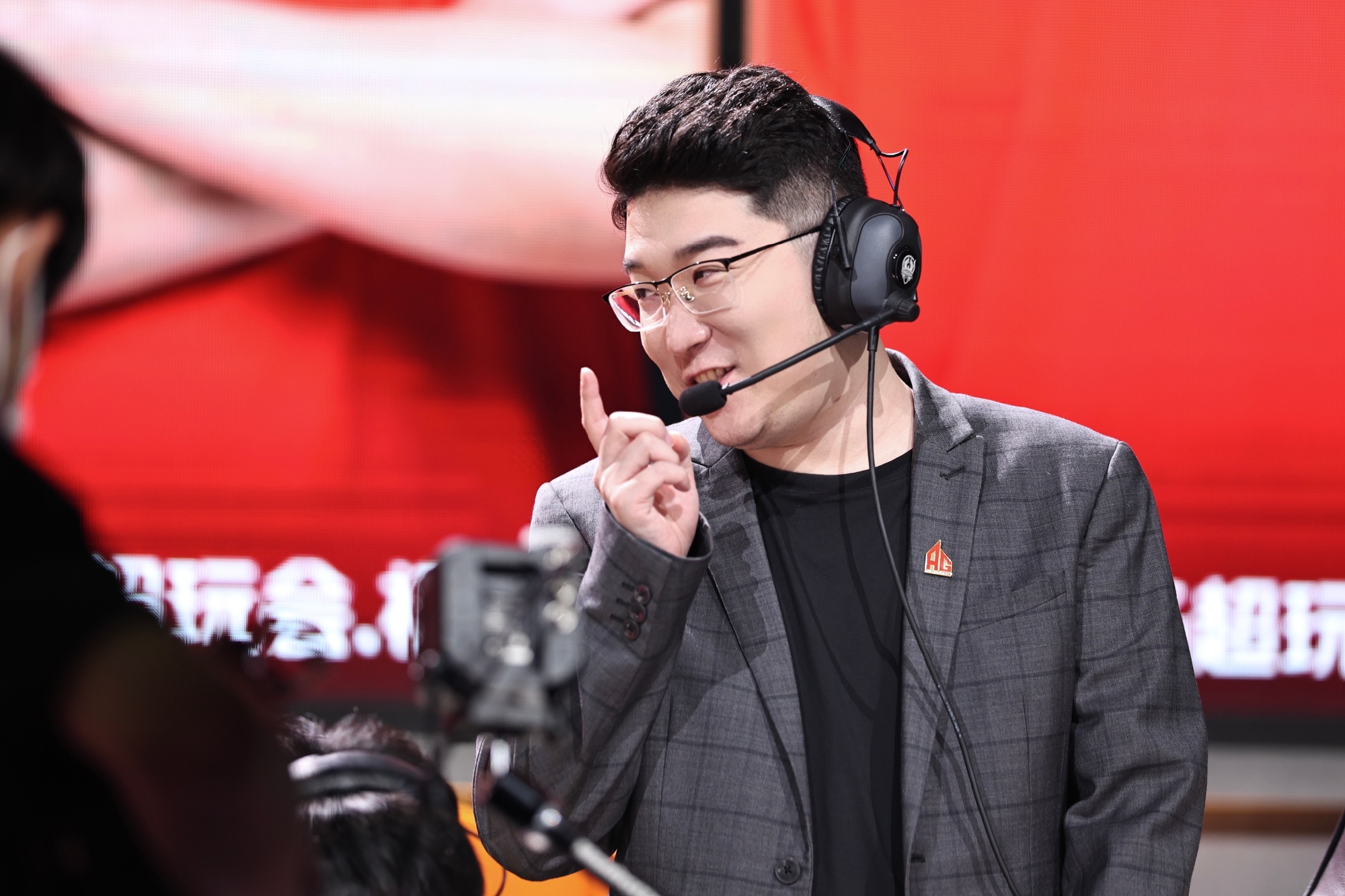 ag教练组透露:七年有70%的概率不离队,有多支战队抢着要awoke!