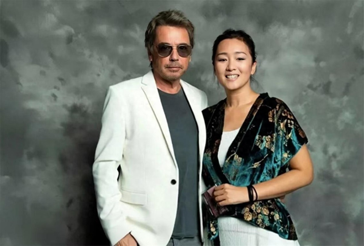 回顾巩俐嫁71岁法国老头年过半百无儿无女她的人生真的完美了