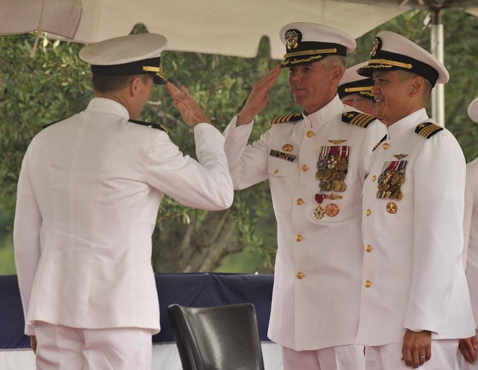 如何当上航母舰长?美军要24年,俄罗斯要20年,中国要多少年