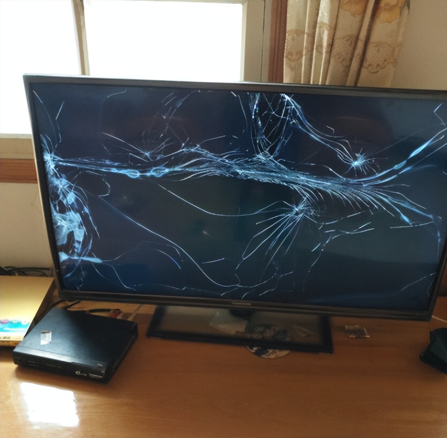 电视屏幕碎了如何处理?