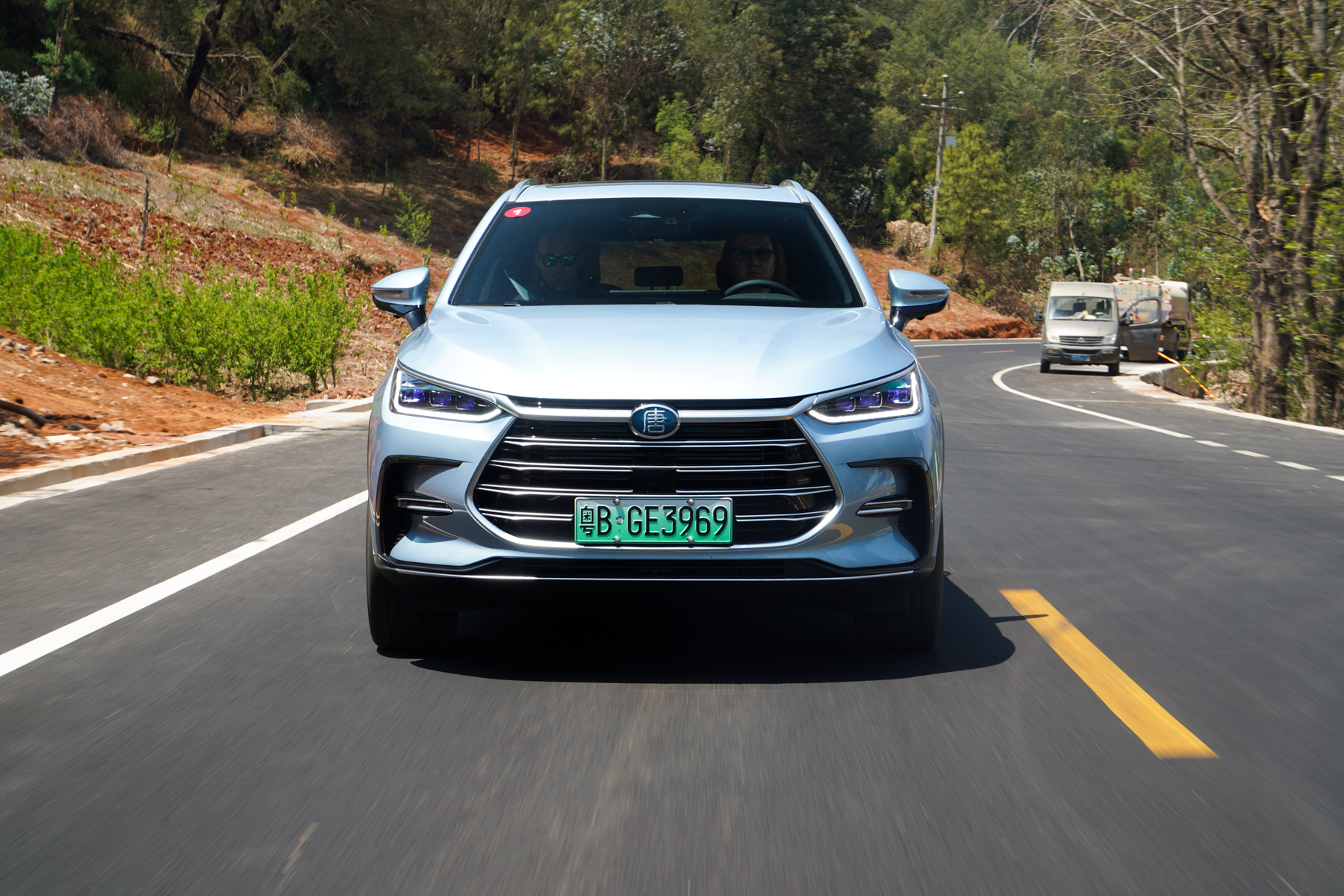 配置/底盘升级优化 试驾比亚迪唐dm-i冠军版