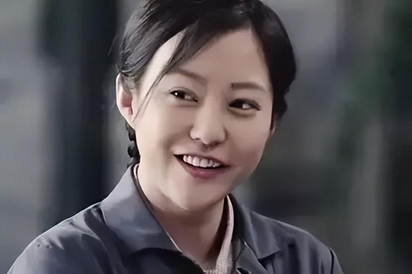 郝蕾又肥又土算不算美人?看她和孙俪高圆圆的合照,你就有答案了