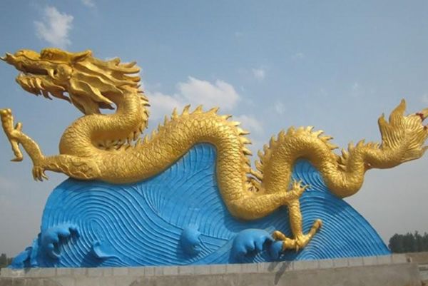 12月底,属龙人出门遇贵人,福气源源不断,2021年硕果累累