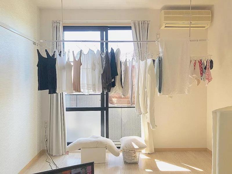 你家的卧室阳台只是用来晾衣服吗?可真浪费!看看别人的设计吧!