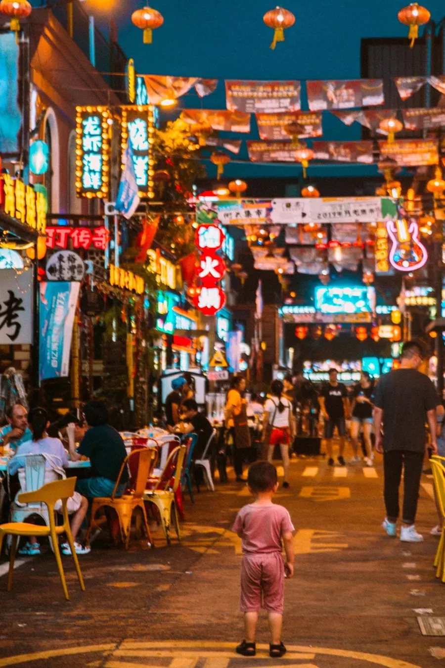 可能都无法跟着导航地找到长沙城里最原汁原味的夜市—马家巷
