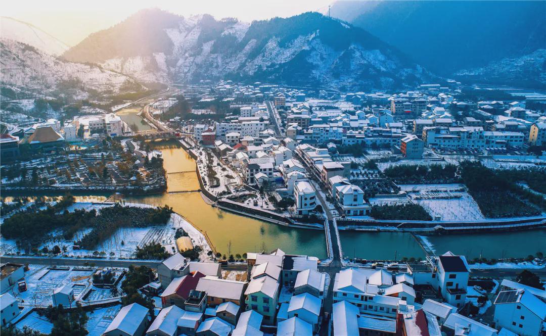 用"奖项"的方式见证临安湍口镇的发展!美不胜收,未来可期