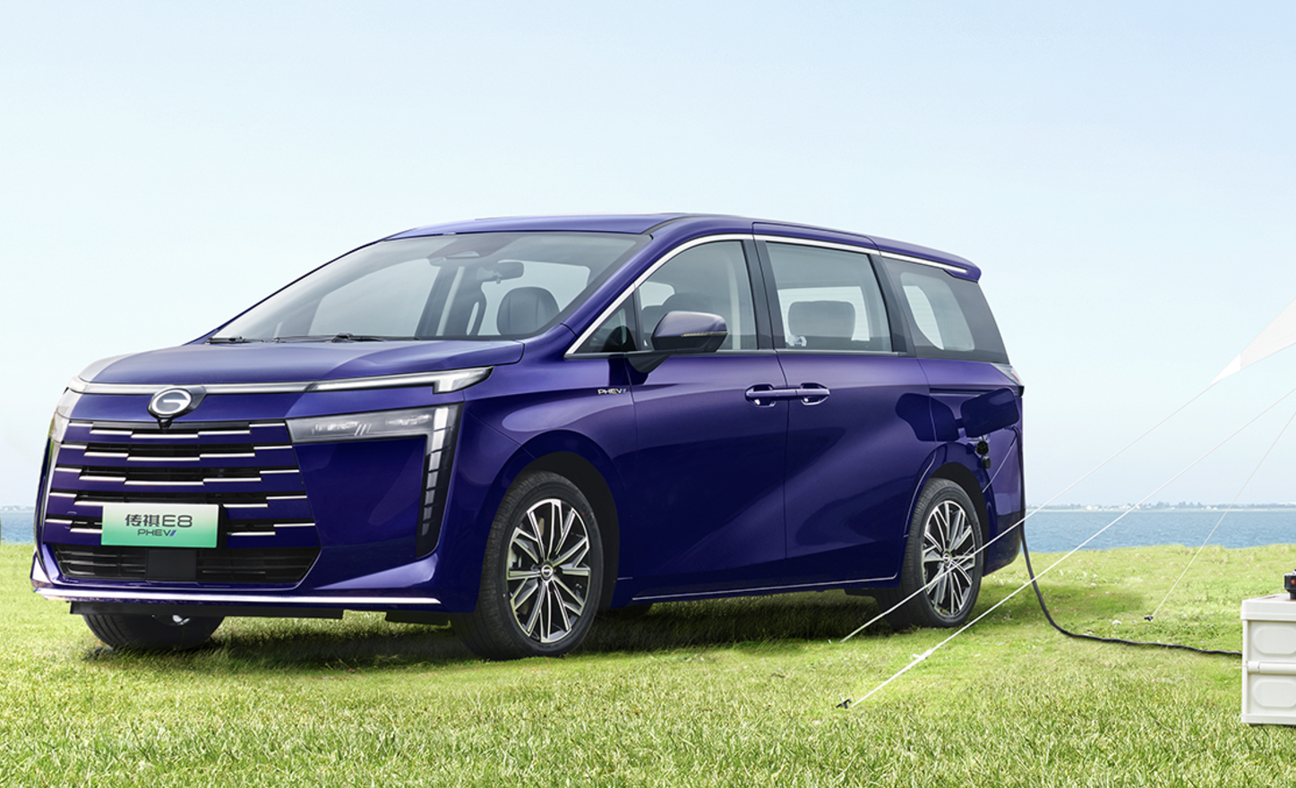 广汽传祺全新mpv,2 2 3座椅布局,综合续航1200km,传祺e8