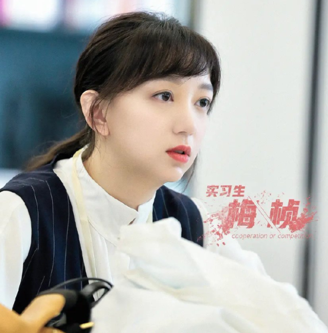 "美女博士"梅桢人设崩塌:论文被槽质量低,考北大靠外籍身份