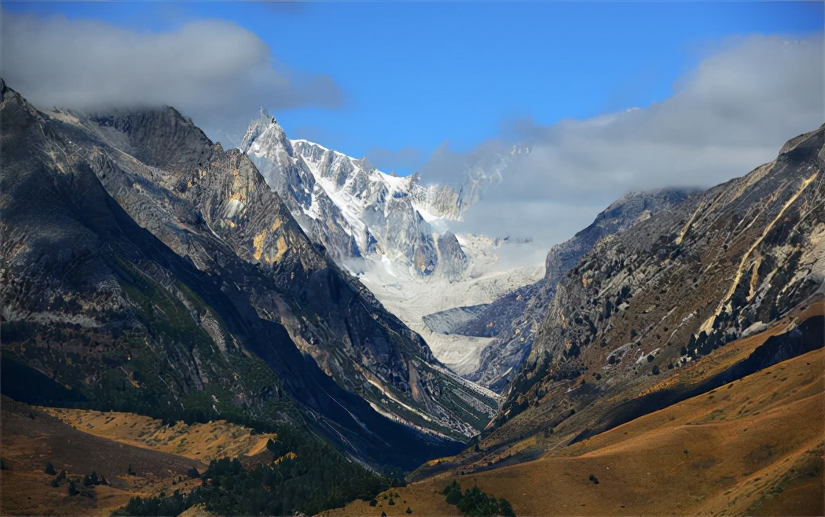彩色旅图三色善摄格聂山令人震撼川西自驾如同穿行百里画廊