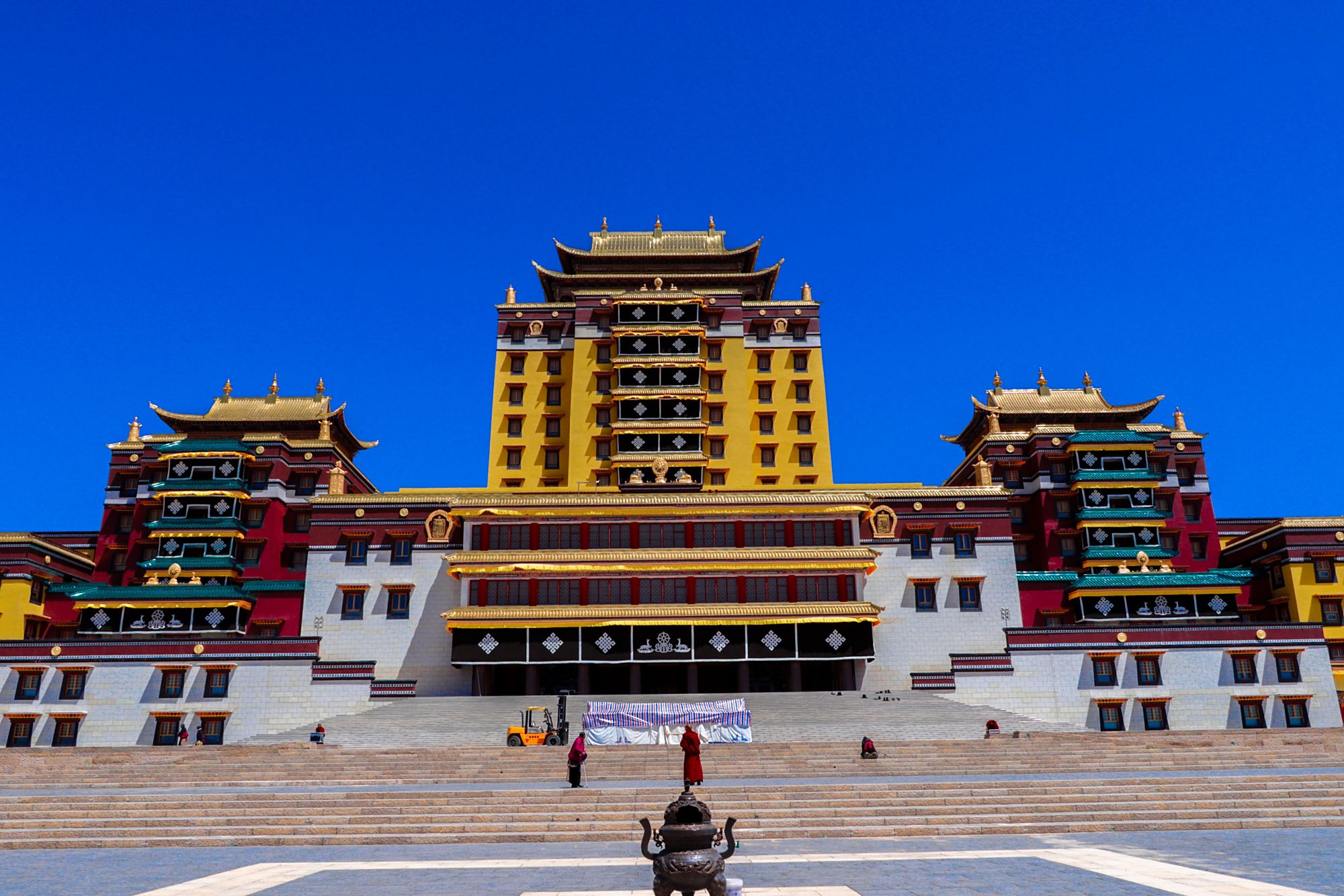 世界最大佛学院重新开放最全攻略串联川西魔兽世界藏传佛教