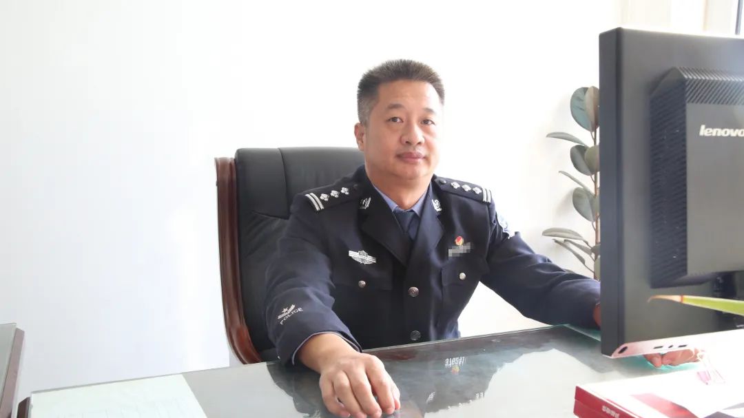 牢记使命写忠诚