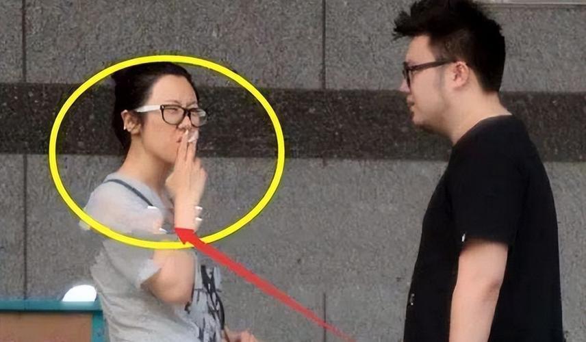 "北京小妞"王博谷:嫁小7岁巴图,38岁大龄生子,结婚5年生两胎