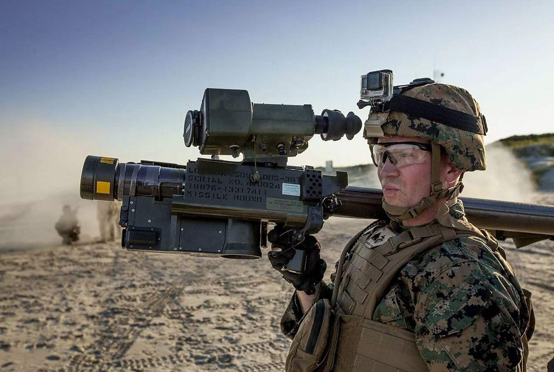 我看到网上有些对武器装备不太了解的人,看到单兵防空导弹就认定是