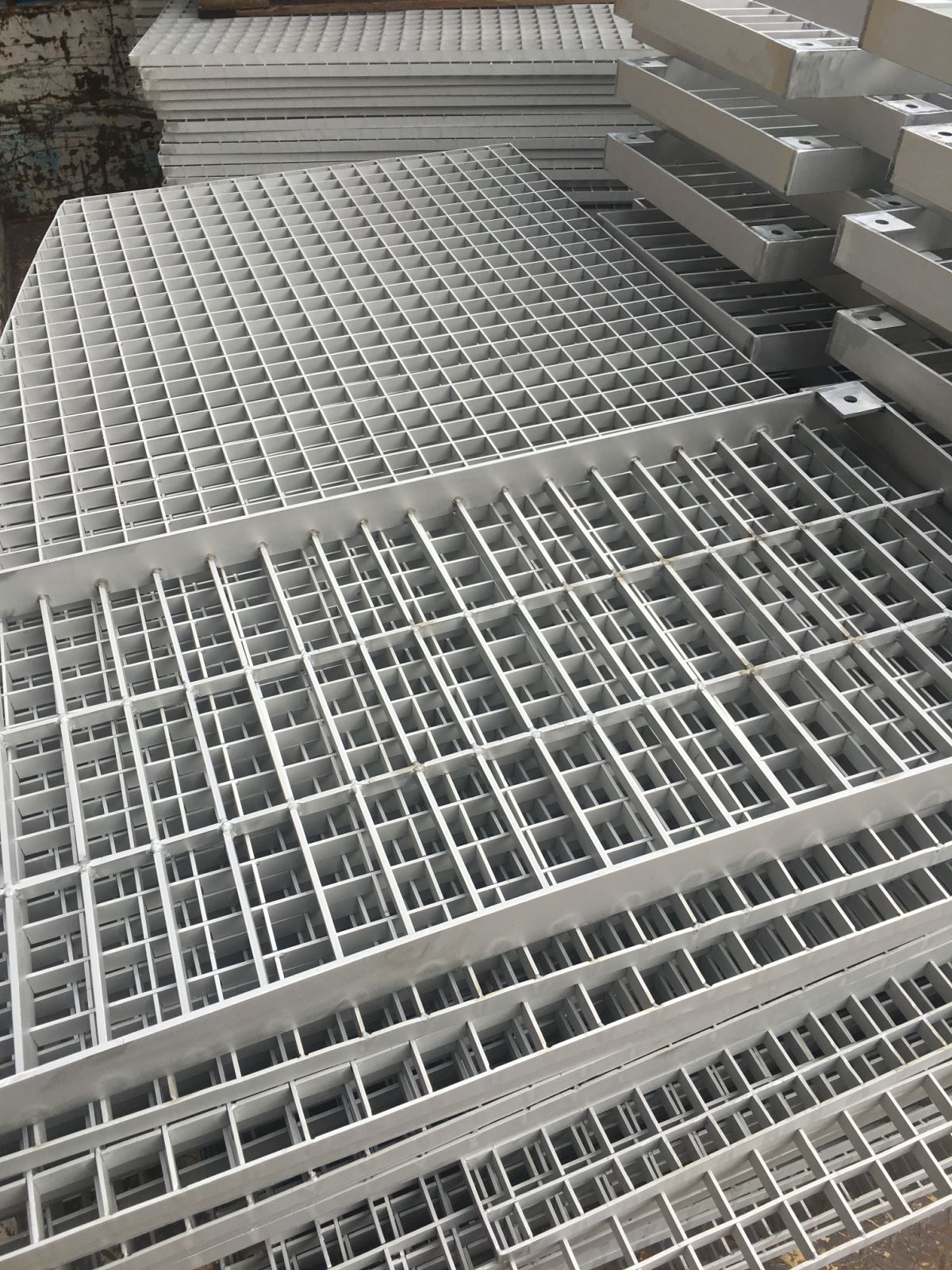 不锈钢格栅板 g325/30/100不锈钢盖板 不锈钢钢格板