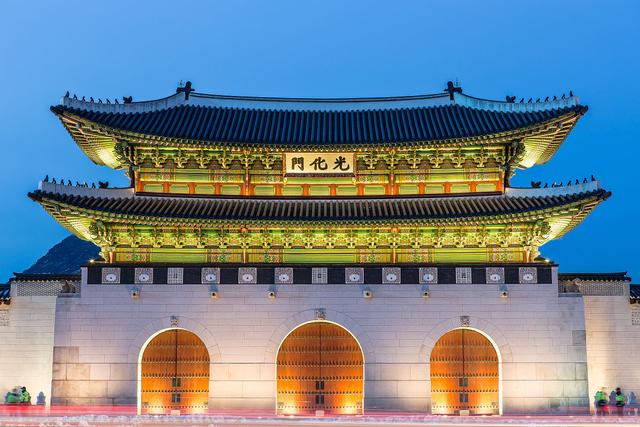 韩国修复光化门,韩国网友:牌匾别用汉字,不然会被说是中国属国